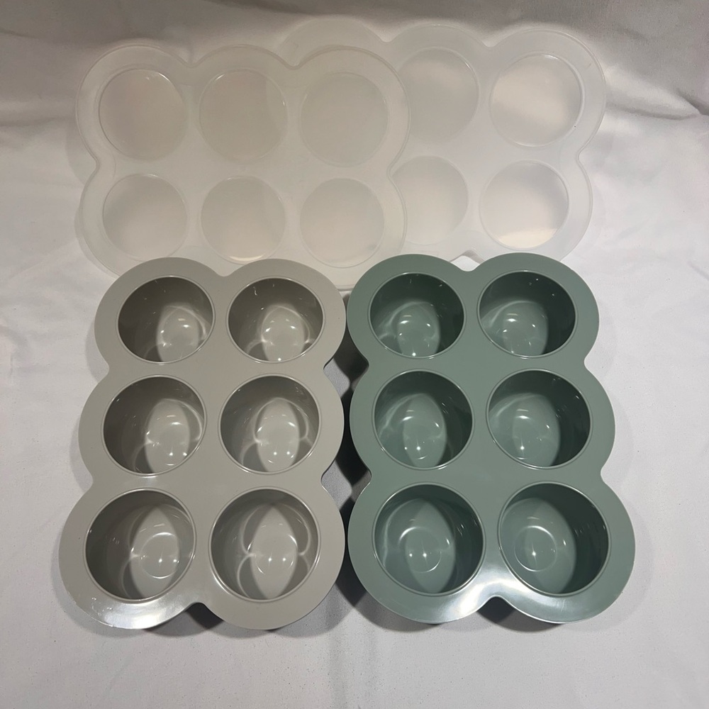 WeeSprout Large Freezer Tray - Picture 2 of 4